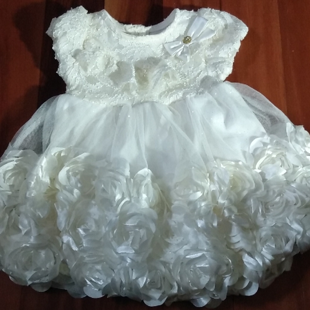 NWOT Nanette Baby 9 Months Baby Girls White Formal Lace & Tulle Rosette Dress